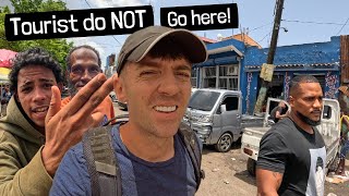 Deep into the Most Dangerous Slums In Dominican Republic! 🇩🇴 