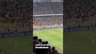 Ferdi Kadıoğlu Ilk Tribünden Çekim