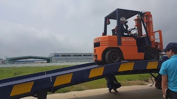 [HẢI DƯƠNG] Chạy thử nghiệm bàn giao Cầu dẫn xe Nâng 10 tấn SHB Việt Nam