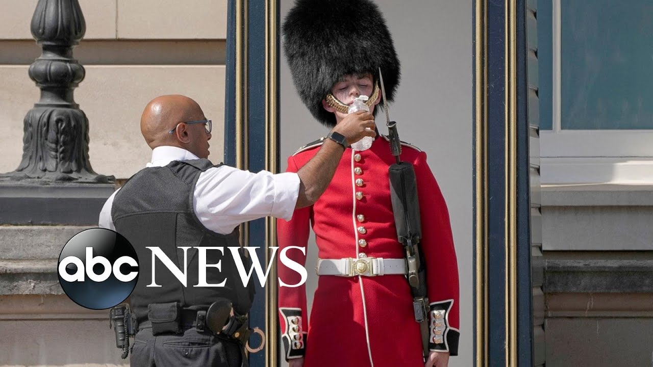 Sweltering heat, heroic salutes, battles continue: Week in Photos