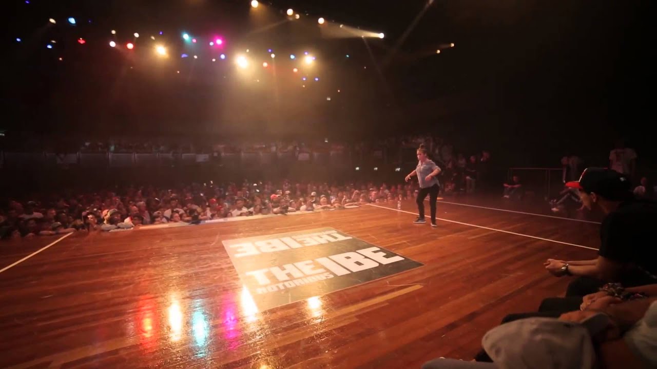 IBE 2013 - UK Championships Popping Final - Brooke vs Yordana