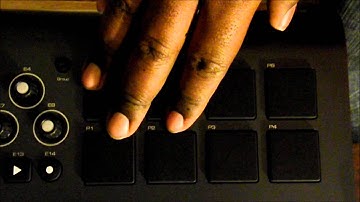 M-AUDIO AXIOM 25 UNBOXING