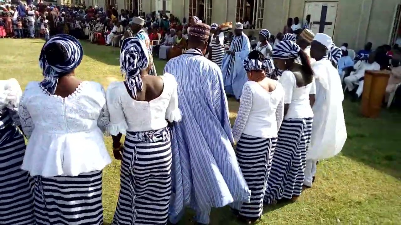 BURA CULTURAL DANCE, AT SING SONG SERVICE 2020 AT EYN LCC AUTA BELEFI, KARU NASARAWA STATE .
