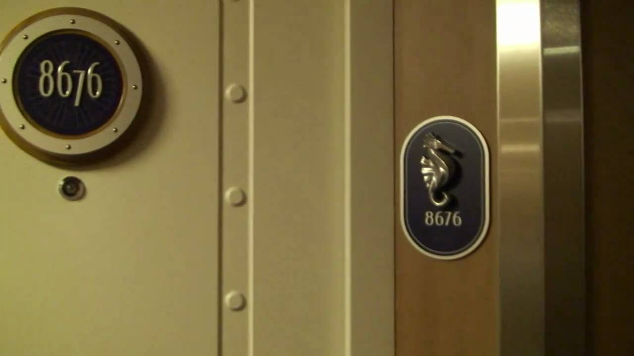 disney-dream-verandah-stateroom-tour-christening-cruise-room-8676-1