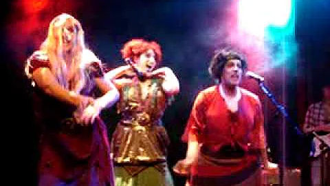Heather Shields Performs "I Put a Spell on You"