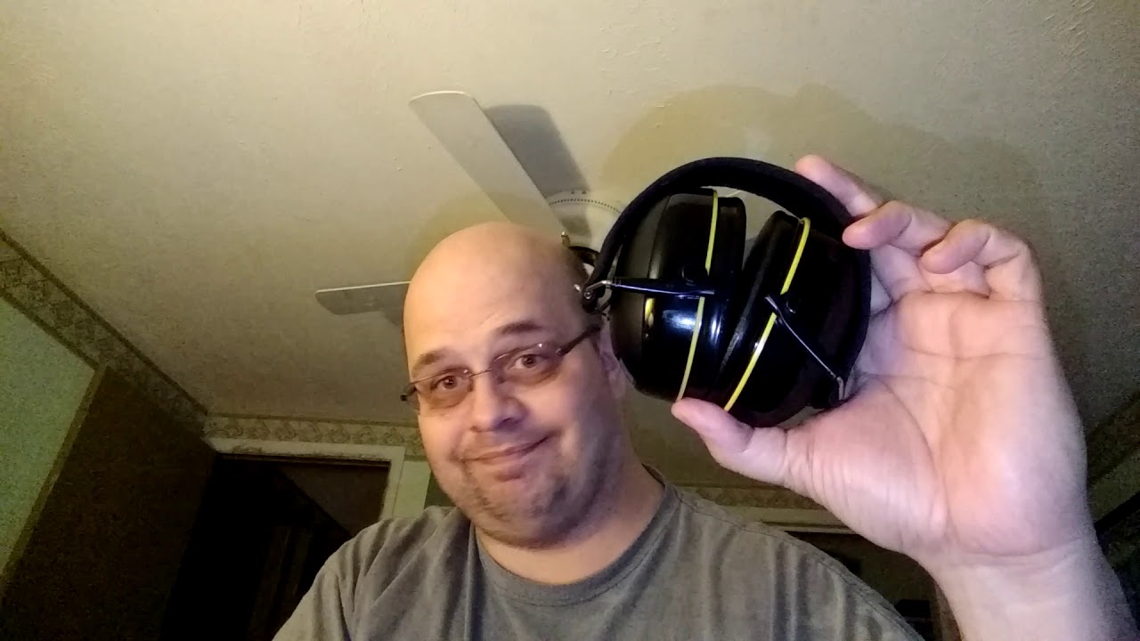 Fold Up 3M WorkTunes. - YouTube