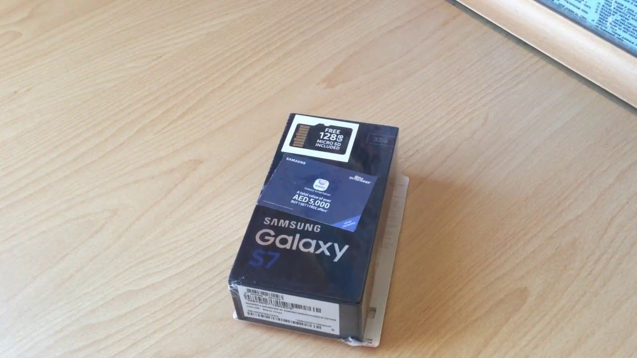 Распаковка Samsung Galaxy S7