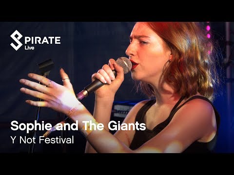 Sophie and The Giants - 'Bulldog' (HD) // Pirate Live // Pirate Studios