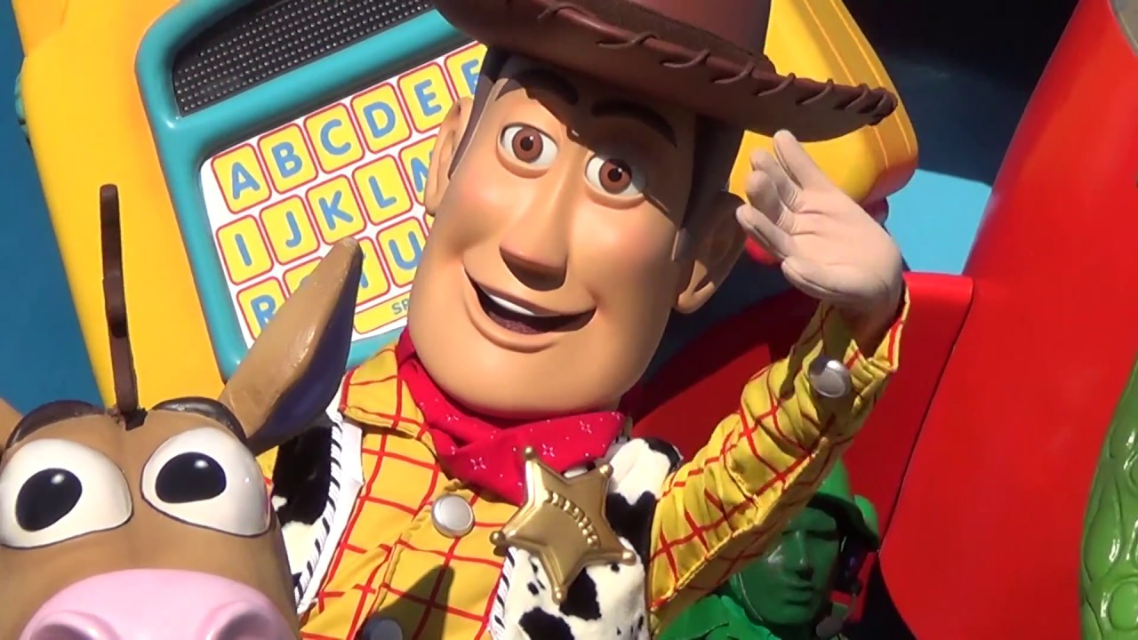 Disney Magic on Parade - Paris 2015 - best version ever - YouTube