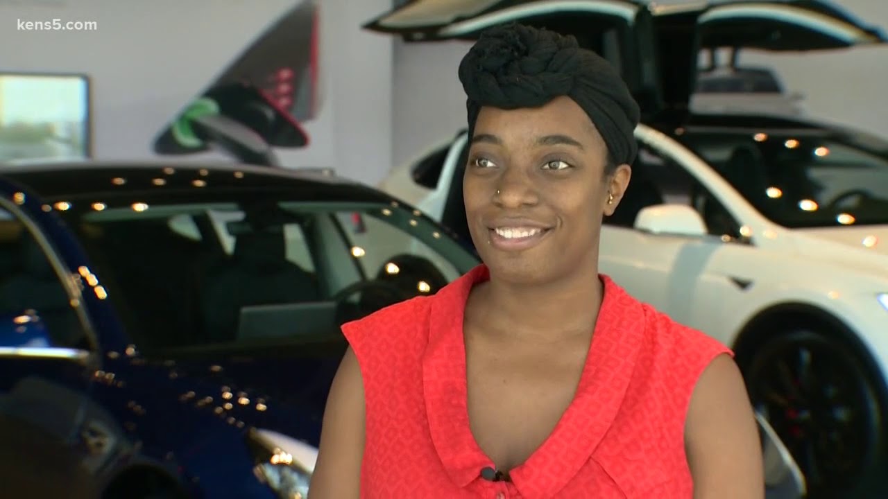 Tesla Sedan Arrives In Sa Youtube Tesla Sedan Arrives In Sa Youtube