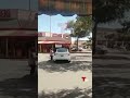 Captado en cámara: vehículo se estrella contra restaurante en Kendall
