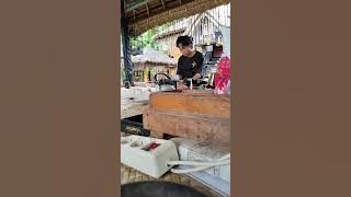 SALING MENASEHATIN SESAMA INSAN! 