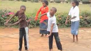 Download Lagu NEBSTER MUHIKO  RUCIARO RWA DOT COM  03 MP3