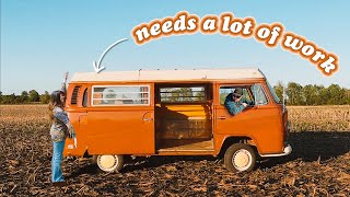 FULL TOUR of our 1972 VW Westfalia Camper Van
We are soooo excited to announce this new series that Becky & Austin will be taking yall through on the vlog channel! A Volkswagen Westfalia Camper Van restoration!
This is definitely different than our usual content so we will be posting it on The Sorry Life, but we are so excited to take you guys along. Let us know what you want the series to be called! Make sure you subscribe and turn on the notifications so you dont miss the next episode coming soon!
OTHER PLATFORMS
@thesorrygirls everywhere!
BLOG // http://www.thesorrygirls.com
INSTAGRAM // https://www.instagram.com/thesorrygirls
FACEBOOK // http://www.facebook.com/thesorrygirls
PINTEREST // http://www.pinterest.com/thesorrygirls
TWITTER // http://www.twitter.com/thesorrygirls
KELSEYS INSTA // https://instagram.com/kelseymarillis/
BECKYS INSTA // https://instagram.com/beckyylynne/
DIY & LIFESTYLE CHANNEL // http://youtube.com/TheSorryGirls
VLOG & Q&A // http://youtube.com/TheSorryLife
OUR CAMERA STUFF
VLOG CAMERA #1 // http://bit.ly/2QkqCib
VLOG CAMERA #2 // http://bit.ly/2QdQpst
MEMORY CARD // http://bit.ly/2RnUoz1
ON-CAMERA MIC // http://bit.ly/2Q3nSG3
Not sponsored yo.
Edited by Tara Crawford.
Please note that we are not professionals and that all projects seen on our channel must be completed at your own risk. We do not take responsibility for any harm or injury that may occur. Be safe! FULL TOUR of our 1972 VW Westfalia Camper Van