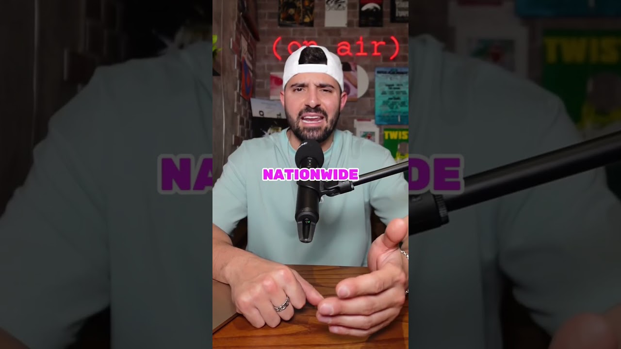 在 YouTube 上觀看「Is Carnaval 🇧🇷 the biggest party in the world?! Im pretty sure the flat out answer is yes」 在 YouTube 上觀看「Is Carnaval 🇧🇷 the biggest party in the world?! Im pretty sure the flat out answer is yes」