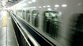 300系ひかり477号回送岡山発車.AVI