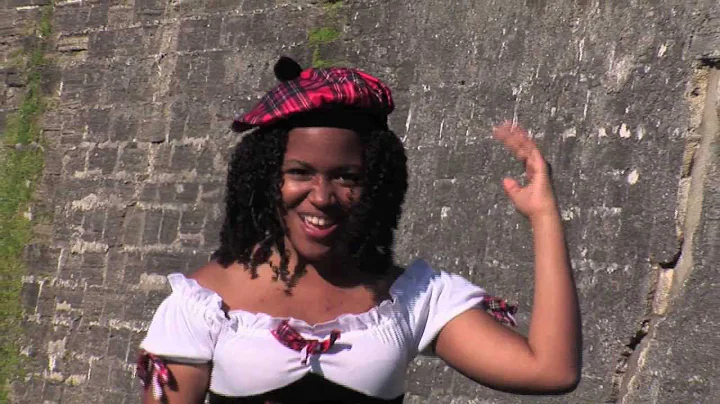 Hellen Rivas - Around The World