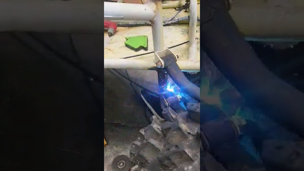 Yerkit Racing Monster Buggy Build! Long travel  6.5" lift! 