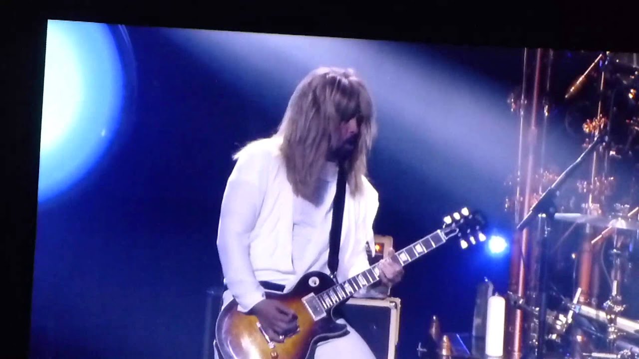 Watch Rush 2112 Overture (Dave Grohl, Taylor Hawkins, Nick Raskulinecz) on YouTube Watch Rush 2112 Overture (Dave Grohl, Taylor Hawkins, Nick Raskulinecz) on YouTube