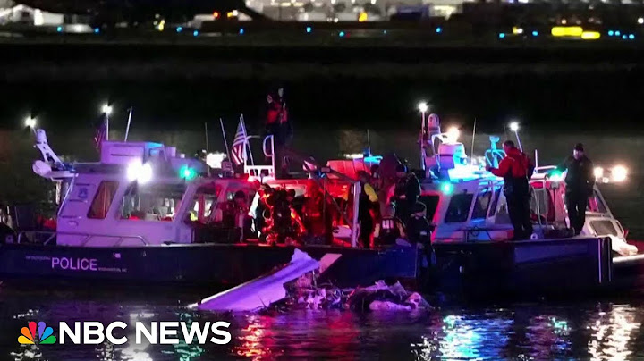 Search and rescue operation underway after Potomac plane crash
