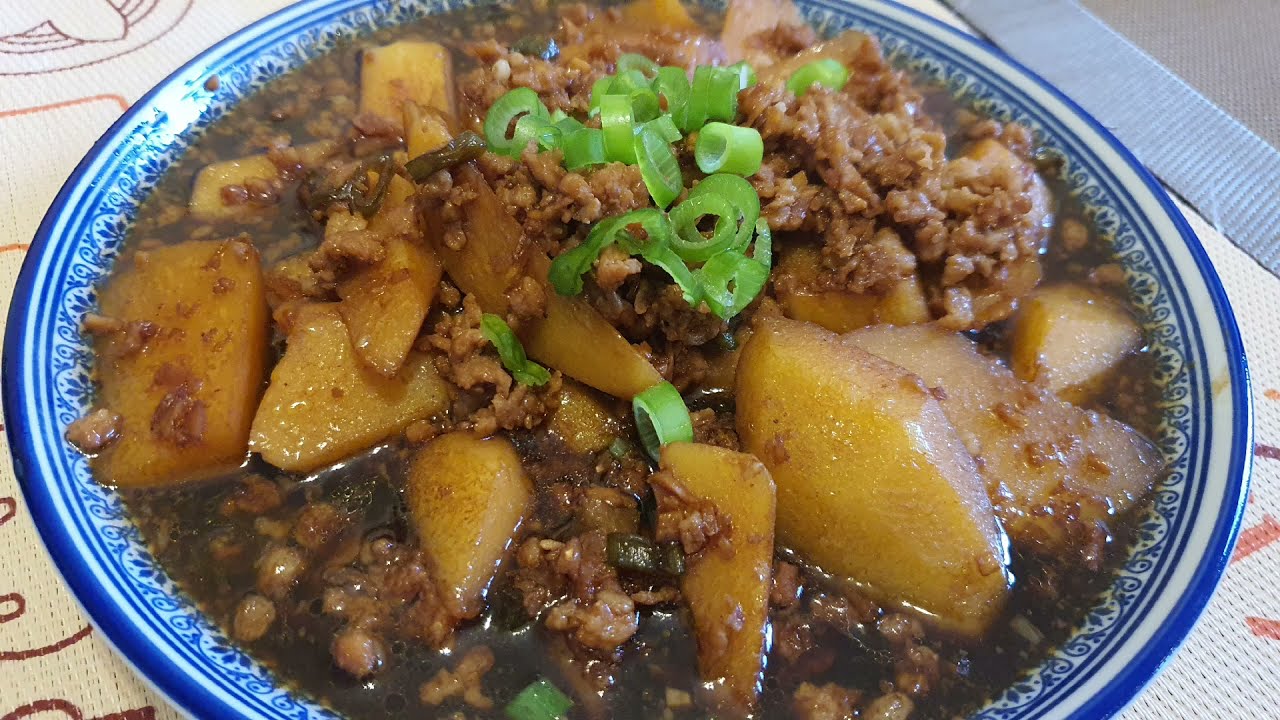 Potato stew with minced meat My daughter's favourite (ingredient list