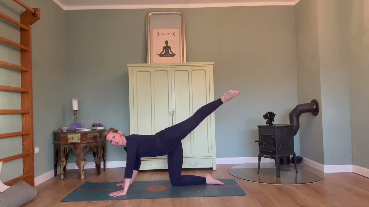 „Verbundenheit“ - Eine Stunde Vinyasa Yoga im Atemfluss