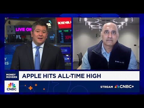Evercore ISI's Amit Daryanani: It’s almost a perfect storm for Apple stock right now Episode cover