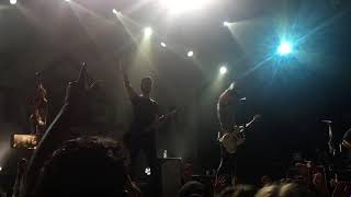 All Time Low perform "Weightless" at House Of Blues Orlando