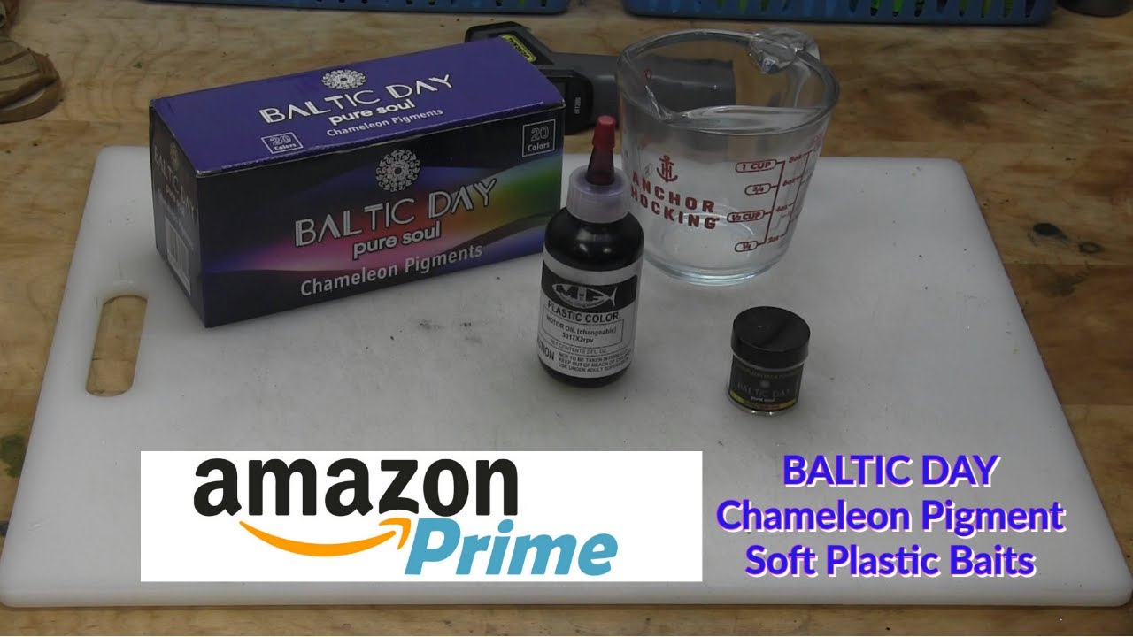 Amazon's Baltic Day Chameleon Mica Powders in my baits