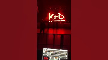 Showday as a VJ with Kruder & Dorfmeister. #vjing #liveshow #resolume