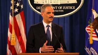 US Officials Clear Officer in Ferguson Shooting