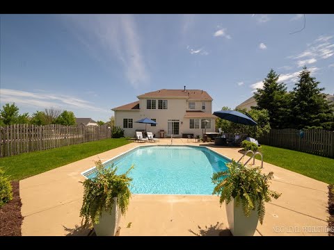 668 Western Dr., North Aurora, IL home video tour