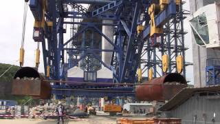 Construction of cable-stayed bridge in Vladivostok - video presentation, november 2011