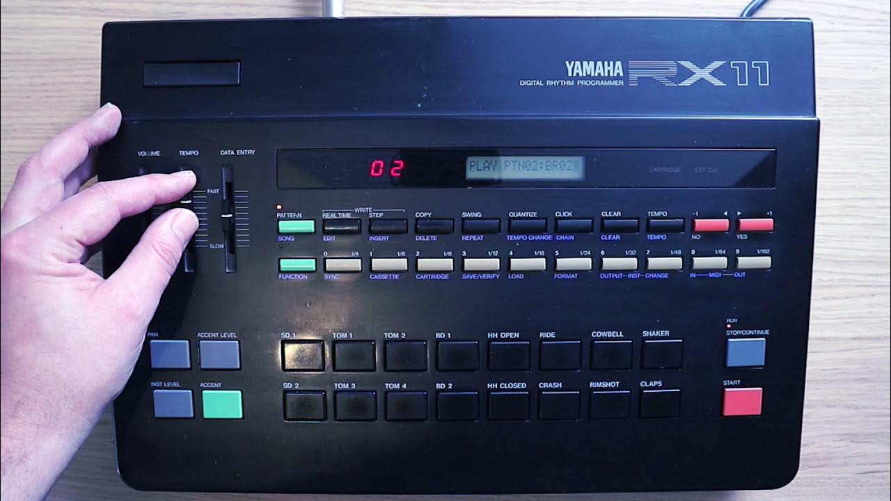 Yamaha 11. Yamaha [dsp-rx]. Piaggero это. Yamaha rx drum machine. Синтезатор какая это мелодия как играть.