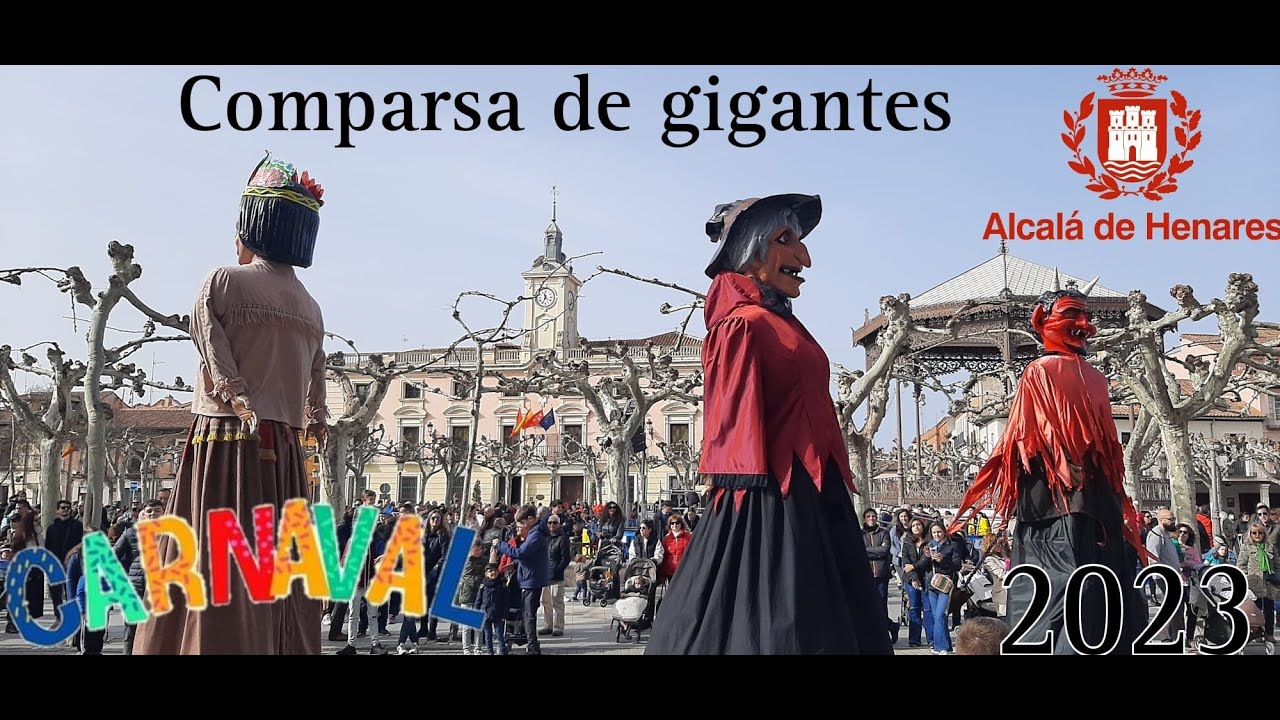 Los Gigantes de Alcalá De Henares desfilan por Carnaval 2023