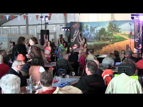 Samirah & the Sisters of Isis met Law Andek Kalem bij  SGL.mp4