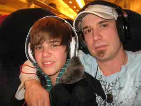 Pictures, rare/not rare of the Biebers :)