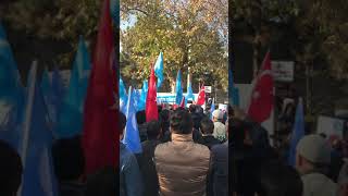 Doğu Türkistan Lı Küçük Çocuğun Marş Okuyuşu Ve Çi̇n’e Seslenişi Duygulu Anlar Yaşattı.