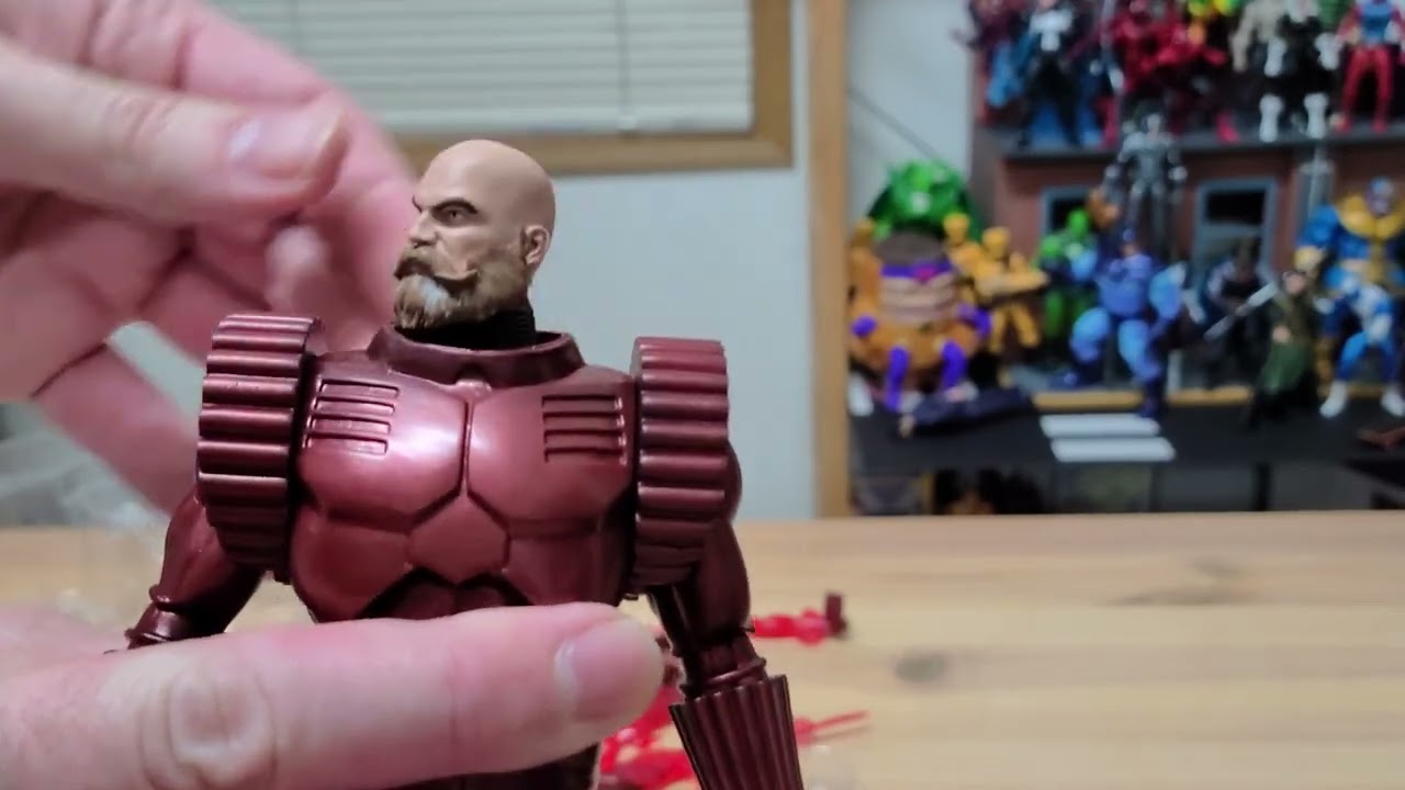 Diamond Select (Marvel Select) Crimson Dynamo Unboxing and Review