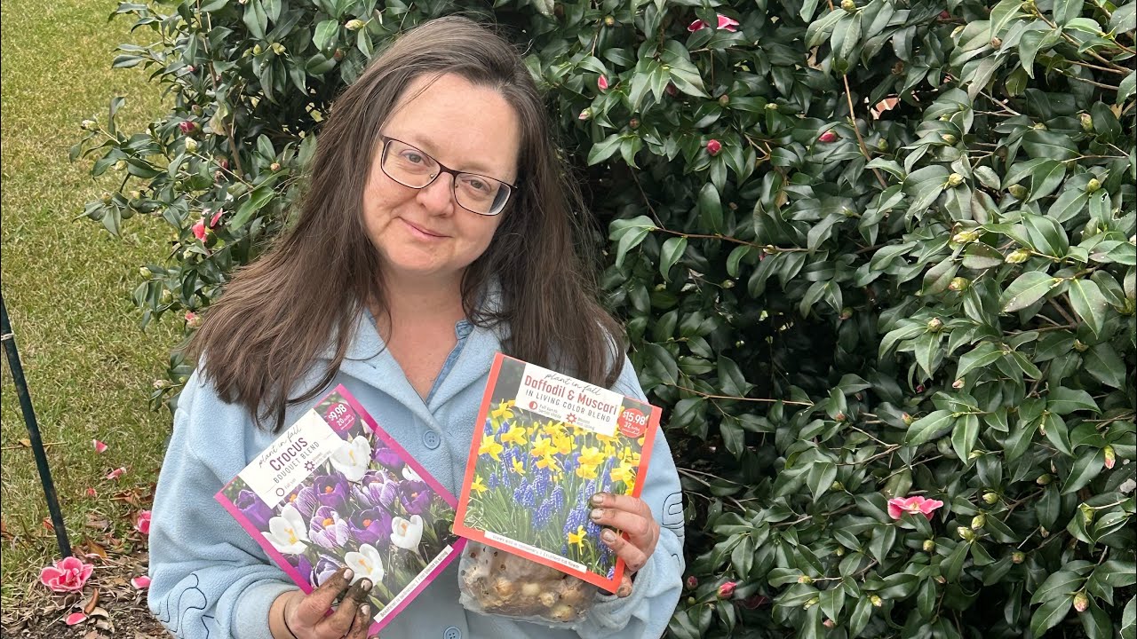 Planting Spring Bulbs in Zone 8a 🌷 | Plant Anytime the Soil Can Be Worked