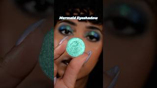 Magical mermaid eyeshadow #eyemakeup #glitter #makeup #eyeshadow #mermaidmakeup