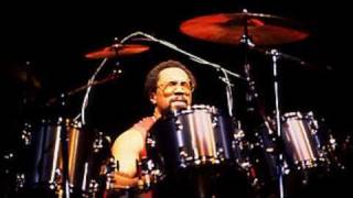 Video voorbeeld van "Billy Cobham, Tommy Bolin & Jan Hammer - Stratus - Spectrum.wmv"