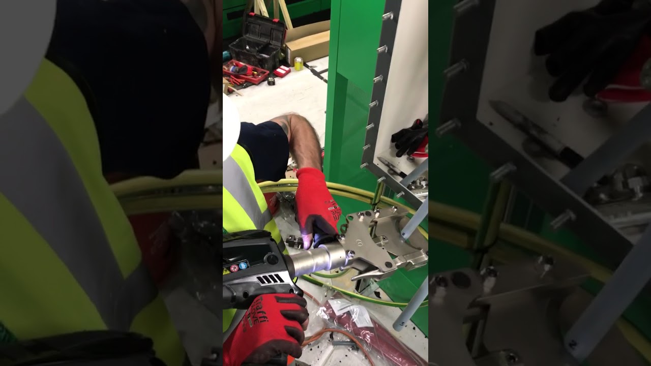 Cutting 11kV Cables Using Cembre Battery Cable Cutting Tools YouTube