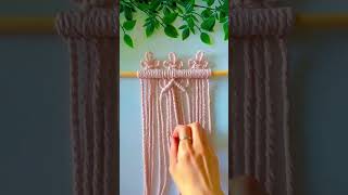 A cute and lovely macrame tapestry tutorial. Part one. To be continued...#eousemacrame #macrame