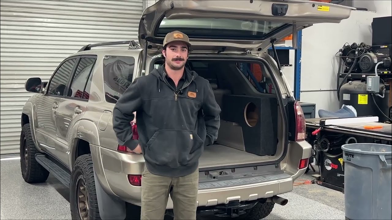 Комплект для установки сабвуфера в Toyota 4Runner 4-го поколения