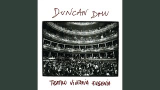 Vignette de la vidéo "Duncan Dhu - Rozando la eternidad (Live)"