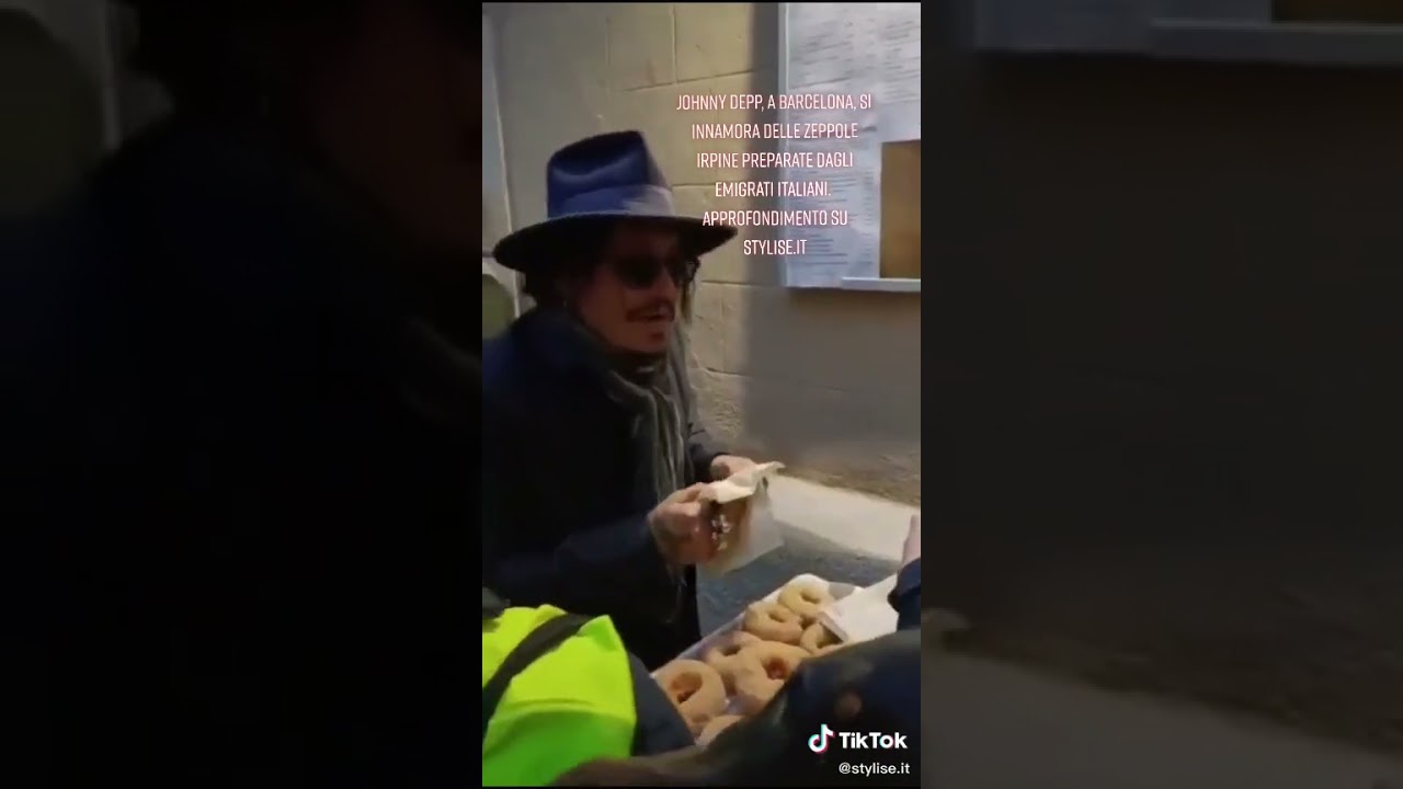 A Barcellona Johnny Depp si innamora delle zeppole degli emigrati italiani