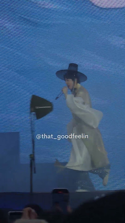 250629 Jin spinning the wheel in his Hanbok outfit — BTS Jin RUNSEOKJIN_EP.TOUR in Goyang Day 2 [4K]