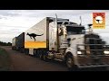 Extreme Trucks #11 - Road trains going flatout 4 max horsepower Australian - caminhoes ao extremo