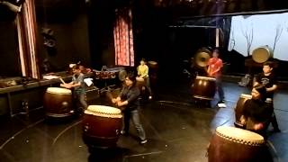 成大醫院101年運動會 首長擊鼓開場demo 02